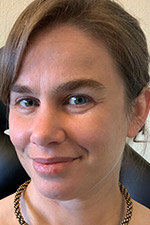 Portrait photo of UC Davis chemistry lecturer Sarah Lievens
